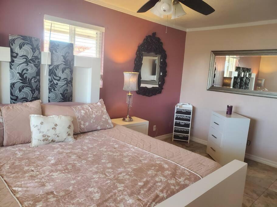 Spacious West El Paso 19 Min From Airport, Fort Bliss Military Base المظهر الخارجي الصورة
