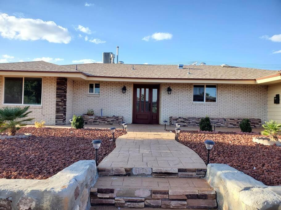 Spacious West El Paso 19 Min From Airport, Fort Bliss Military Base المظهر الخارجي الصورة
