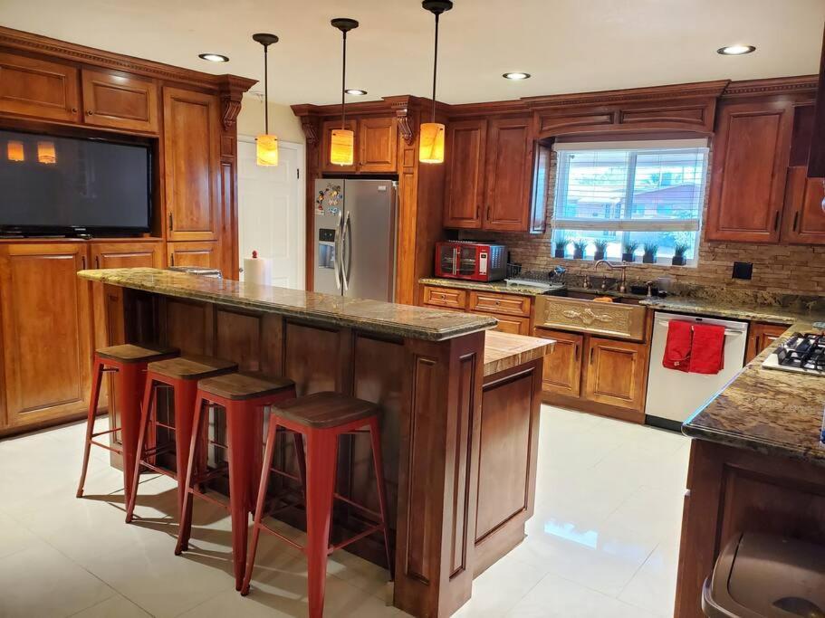 Spacious West El Paso 19 Min From Airport, Fort Bliss Military Base المظهر الخارجي الصورة